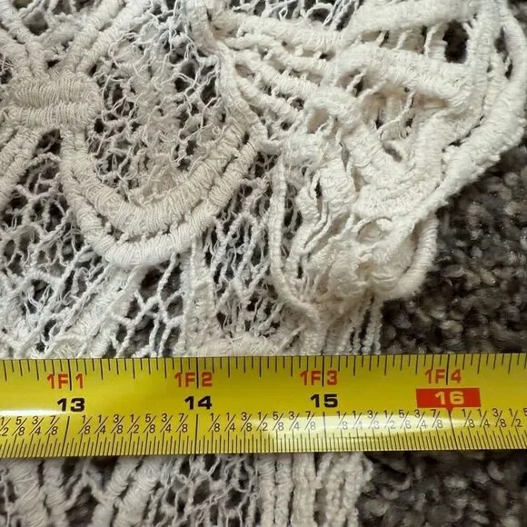 Vivid Imports Y2K Cream Crochet Woven Lace Top Shirt Small Knit - Picture 7 of 8